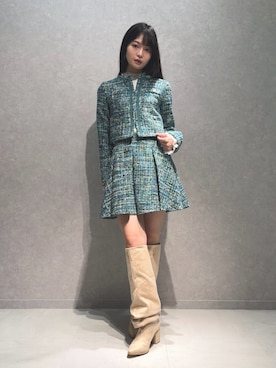 「MERCURYDUO（マーキュリーデュオ）のオリジナルツィードプリーツミニスカート（スカート、グリーン系）」を使った、Marinaさん（レディース・163cm）の秋コーディネート