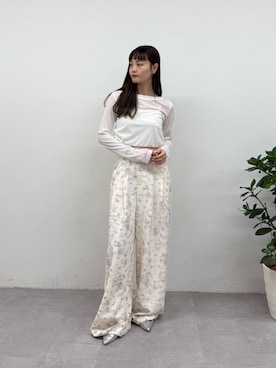 「mystic（ミスティック）のバックシャンロングTシャツ（Tシャツ/カットソー、ホワイト系）」を使った、mioさん（レディース・158cm）の春コーディネート