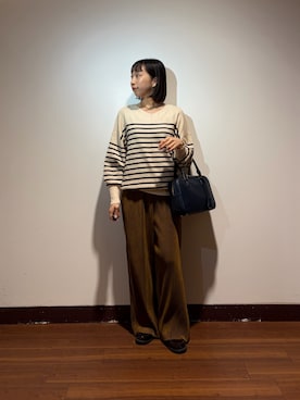 「アイテム（ボストンバッグ、ブルー系）」を使った、otowaさん（レディース・153cm）の秋コーディネート