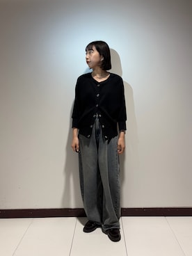 「ITEMS URBANRESEARCH（アイテムズ アーバンリサーチ）の針抜きドルマンカーディガン（カーディガン/ボレロ、ブラック系）」を使った、otowaさん（レディース・153cm）の春コーディネート