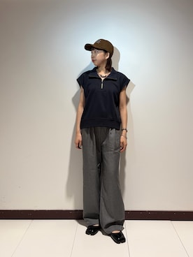「ITEMS URBANRESEARCH（アイテムズ アーバンリサーチ）の裏毛ハーフジップショートプルオーバー（スウェット、ブルー系）」を使った、otowaさん（レディース・153cm）の夏コーディネート