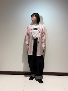 「ITEMS URBANRESEARCH（アイテムズ アーバンリサーチ）のデニムコクーンパンツ（デニムパンツ、ブラック系）」を使った、otowaさん（レディース・153cm）の春コーディネート