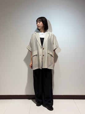 「ITEMS URBANRESEARCH（アイテムズ アーバンリサーチ）のインナー付きリネンライクセットアップ（サロペット/オーバーオール、ブラック系）」を使った、otowaさん（レディース・153cm）の春コーディネート
