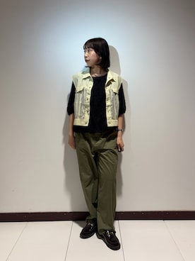 「ITEMS URBANRESEARCH（アイテムズ アーバンリサーチ）のストレートベイカーパンツ（その他パンツ、グリーン系）」を使った、otowaさん（レディース・153cm）の春コーディネート