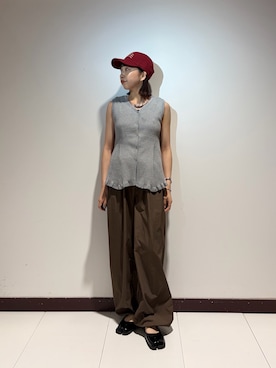 「SENSE OF PLACE by URBAN RESEARCH（センスオブプレイスバイアーバンリサーチ）の『洗濯可/毛玉防止』SKINProof抗ピルペプラムニットカーディガン（ニット/セーター、グレー系）」を使った、otowaさん（レディース・153cm）の夏コーディネート