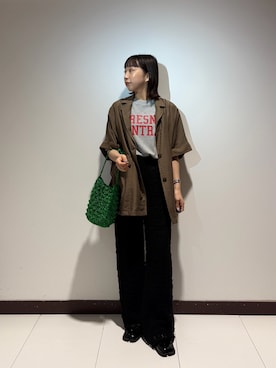 「ITEMS URBANRESEARCH（アイテムズ アーバンリサーチ）のロゴビッグTシャツ（Tシャツ/カットソー、グレー系）」を使った、otowaさん（レディース・153cm）の夏コーディネート