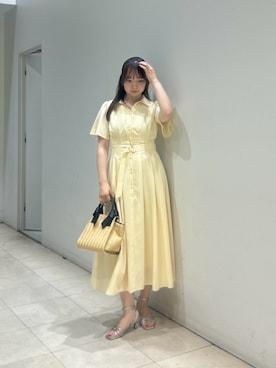 「NATURAL BEAUTY BASIC（ナチュラルビューティーベーシック）の追加生産【ちょうど、いい服】“初めまして”がうまくいく好印象ワンピース（ワンピース、イエロー系）」を使った、MIKUさん（レディース・161cm）の夏コーディネート
