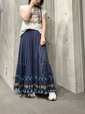 「Pqran（クラン）のCATプリント刺繍トップス（Tシャツ/カットソー、ホワイト系）」を使った、Pqranさん（レディース・158cm）の夏コーディネート