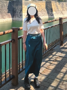 「アイテム（ハンチング/ベレー帽）」を使った、hsiaochiiさん（レディース・159cm）の秋コーディネート