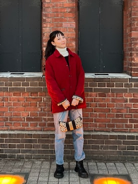 「UNIQLO（ユニクロ）のハイライズワイドストレートジーンズ（デニムパンツ）」を使った、ひよりさん（レディース・170cm）の春コーディネート