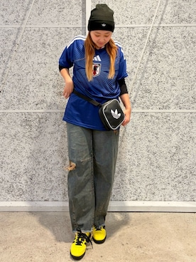 「adidas（アディダス）のサッカー日本代表 2026 ホーム レプリカ ユニフォーム / adidas（Tシャツ/カットソー）」を使った、FAさん（レディース・158cm）の秋コーディネート