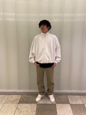 「バスケットボール」｜「アイテム（ジャケット/アウター）」を使った、OFさん（メンズ・173cm）の冬コーディネート