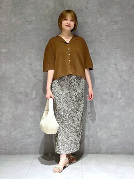 「人気アイテムをチェック！」｜「アイテム（カーディガン/ボレロ）」を使った、chikaさん（レディース・154cm）の春コーディネート
