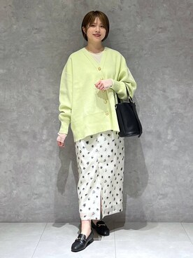 「人気アイテムをチェック！」｜「アイテム（カーディガン/ボレロ）」を使った、chikaさん（レディース・154cm）の春コーディネート