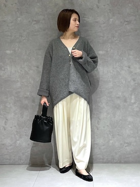 「人気アイテムをチェック！」｜「アイテム（スラックス）」を使った、chikaさん（レディース・154cm）の秋コーディネート