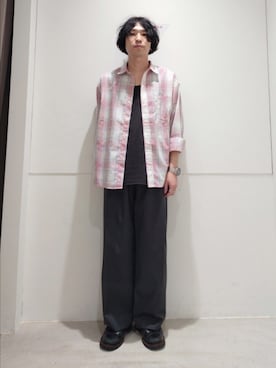 「SENSE OF PLACE by URBAN RESEARCH(センスオブプレイスバイアーバンリサーチ)のドビーチェックレギュラーカラーロングスリーブシャツ(シャツ/ブラウス、ピンク系)」を使った、ちくちさん(メンズ・168cm)の秋コーディネート