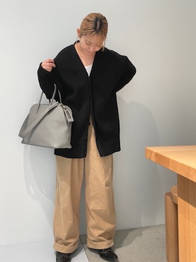 「アイテム（ボストンバッグ、グレー系）」を使った、yuiさん（レディース・158cm）の秋コーディネート