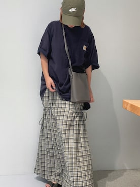 「Carhartt（カーハート）のアイテム（Tシャツ/カットソー）」を使った、yuiさん（レディース・158cm）の秋コーディネート