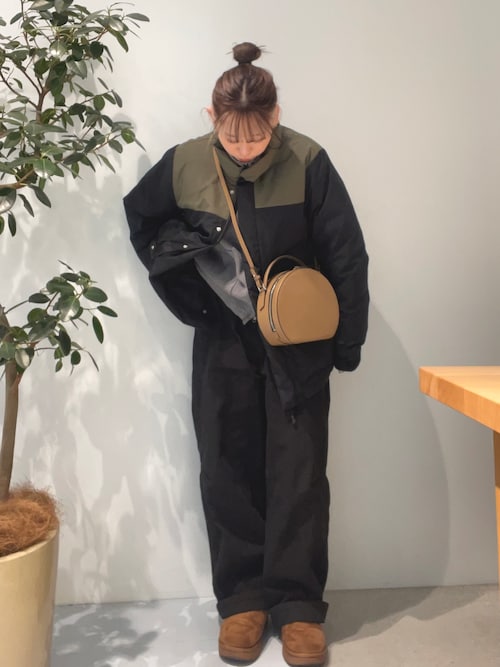 シキ　サークルショルダーバッグ