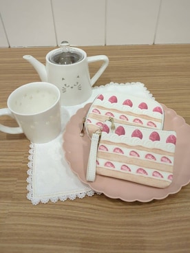 「アイテム（食器）」を使った、yurinko430さん（レディース・158cm）の冬コーディネート