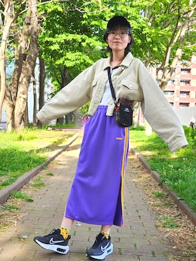 「NERDY（ノルディ）のアイテム」を使った、カラルさん（レディース・162cm）の春コーディネート
