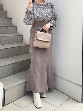 「ハイウエストスカート」｜「アイテム（その他）」を使った、maikoさん（レディース・159cm）の秋コーディネート