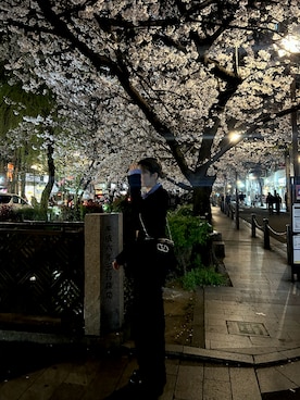 「Mila Owen（ミラオーウェン）のベーシックロングシャツ（シャツ/ブラウス、ブルー系）」を使った、syさん（レディース・166cm）の春コーディネート