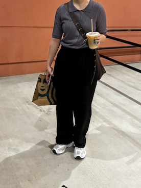「BROKEN BASE（ブロークンベース）のアイテム（パンツ）」を使った、saさん（レディース・159cm）の夏コーディネート