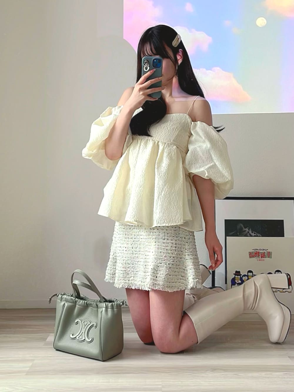「春夏コーデ、大人カジュアル、春カラー、春服みてみて、春、骨格ストレート、オトナ女子、きれいめコーディネート、SNIDEL、snidel、Lily Brown、ブーツコーデ、春アウター、厚底シューズ、ビスチェ」｜「CELINEのアイテム（ショルダーバッグ、グリーン系）」を使った、himari_babeさん（レディース・160cm）の春コーディネートの1枚目の写真