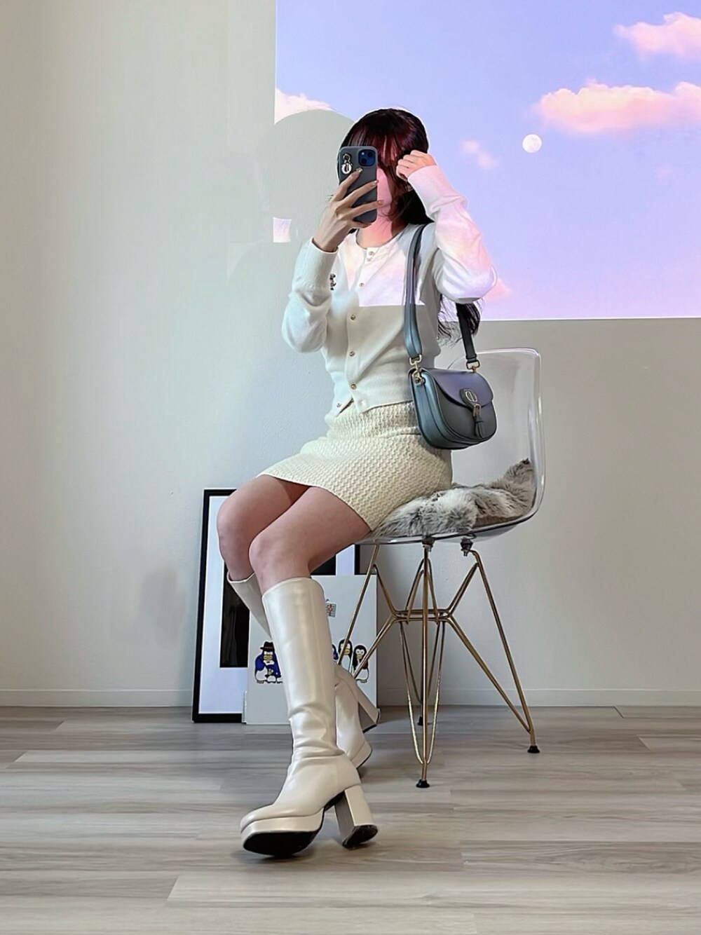 「春服、休日スタイル、お花見コーデ、春のNewスタイル、デートコーデ、ワントーンコーデ、ホワイト、春服みてみて」｜「GRLのアイテム（ブーツ、ホワイト系）」を使った、himari_babeさん（レディース・160cm）の春コーディネートの1枚目の写真