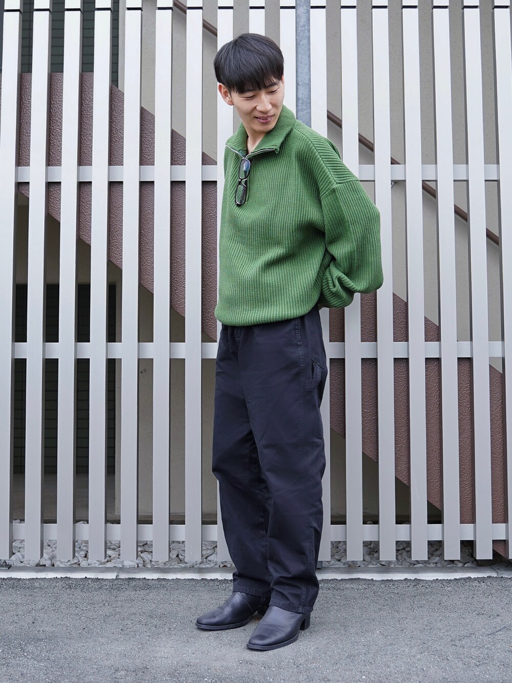 「EDWIN、エドウィン、edwinjapan」｜「EDWINのWEB限定【ユニセックス】EDWIN STEPMARK ワイドペインターパンツ（デニムパンツ、ブラック系）」を使った、Kazuさん（メンズ・165cm）の冬コーディネートの1枚目の写真