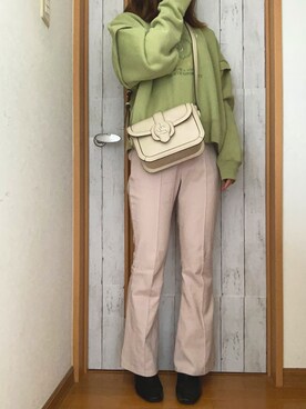 「spoon store（スプーンストア）のアイテム（トップス）」を使った、manatsu01さん（レディース・158cm）の春コーディネート