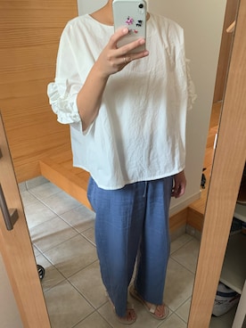 「ELVENCE DEUX（エルベンスドゥ）のアイテム（パンツ）」を使った、liccaさん（レディース・166cm）の夏コーディネート