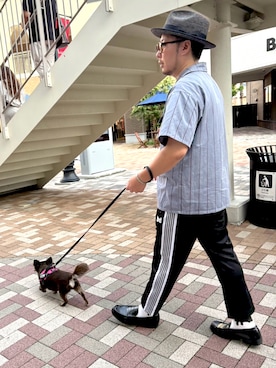 「CA4LA（カシラ）のアイテム（帽子）」を使った、ホイコータローさん（メンズ・171cm）の秋コーディネート