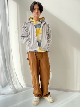 「nissen（ニッセン）のムラ染裏毛フーディ＜大きいサイズ有＞GEVS.（パーカー、イエロー系）」を使った、umnvwvnmuさん（メンズ・168cm）の冬コーディネート