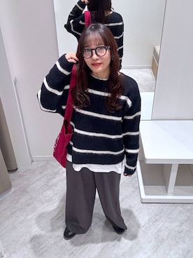 「アイテム（トートバッグ、レッド系）」を使った、オカピさん（レディース・154cm）の冬コーディネート