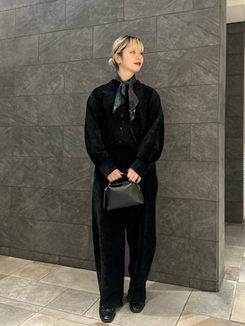 「GIANNI CHIARINI（ジャンニ キアリーニ）のアイテム（ハンドバッグ）」を使った、imamuraemiさん（レディース・159cm）の秋コーディネート