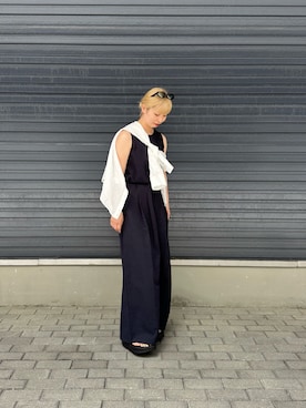 「URBAN RESEARCH(アーバンリサーチ)の『別注』THOUSAND MILE×URBAN RESEARCH SLEEVELESS ALL IN ONE(つなぎ/オールインワン、ブルー系)」を使った、imamuraemiさん(レディース・159cm)の春コーディネート