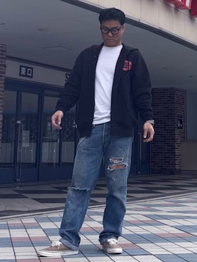 「Levi's（リーバイス）のアイテム」を使った、RAYZOらいぞーさん（メンズ・175cm）の春コーディネート