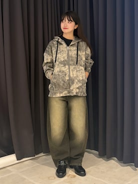 「アイテム（ドレスシューズ）」を使った、madokaさん（レディース・159cm）の秋コーディネート