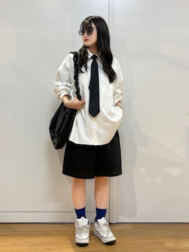 「tk.TAKEO KIKUCHI（ティーケータケオキクチ）のアイテム（パンツ）」を使った、madokaさん（レディース・160cm）の春コーディネート