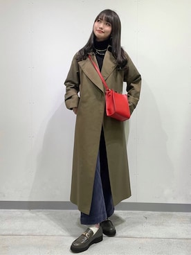 「アイテム（トレンチコート、ブルー系）」を使った、madokaさん（レディース・159cm）の冬コーディネート