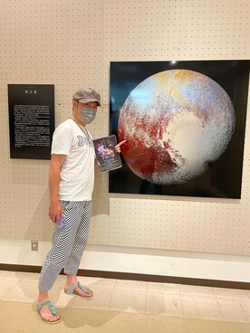 「BIRKENSTOCK（ビルケンシュトック）のアイテム（サンダル、ブルー系）」を使った、tomonari.yさん（メンズ・182cm）の春コーディネート