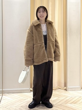 「ADAM ET ROPE'（アダムエロペ）のコクーンロンパース（つなぎ/オールインワン）」を使った、すがわらさん（レディース・160cm）の冬コーディネート