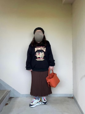 「AIR MAX」｜「アイテム（ハンチング/ベレー帽）」を使った、pochakostyleさん（レディース・155cm）の春コーディネート