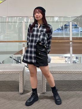 「FREE'S MART（フリーズマート）のアイテム（アクセサリー）」を使った、HITOMIさん（レディース・148cm）の秋コーディネート