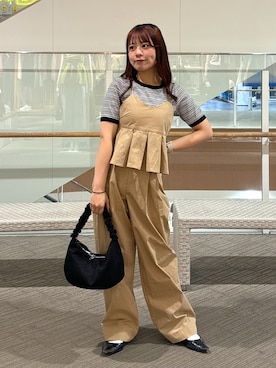 「いいね&フォロー よろしくお願いします☺︎」｜「アイテム（スラックス）」を使った、HITOMIさん（レディース・148cm）の春コーディネート