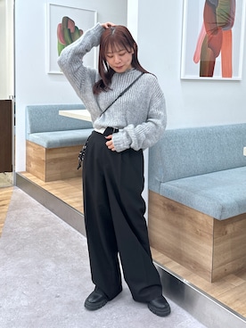「いいね&フォロー よろしくお願いします☺︎」｜「アイテム（スラックス）」を使った、HITOMIさん（レディース・148cm）の春コーディネート