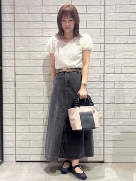 「index（インデックス）の《6色展開》フェザーパフスリーブVネックニット【洗濯機洗い可】（ニット/セーター、ホワイト系）」を使った、RANさん（レディース・155cm）の夏コーディネート