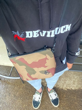 「DEVILOCK（デビロック）のアイテム」を使った、SHINさん（メンズ・175cm）の春コーディネート